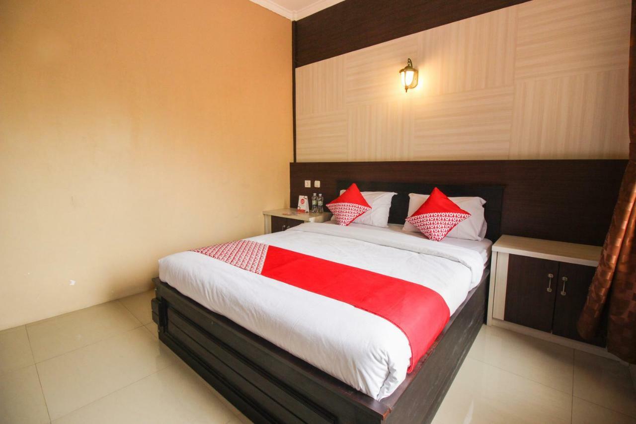 Oyo 820 Abad Baru Hotel Pangandaran Buitenkant foto